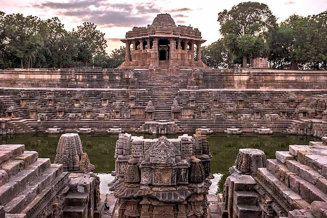 Top 10 Tourist Places in Gujarat 
