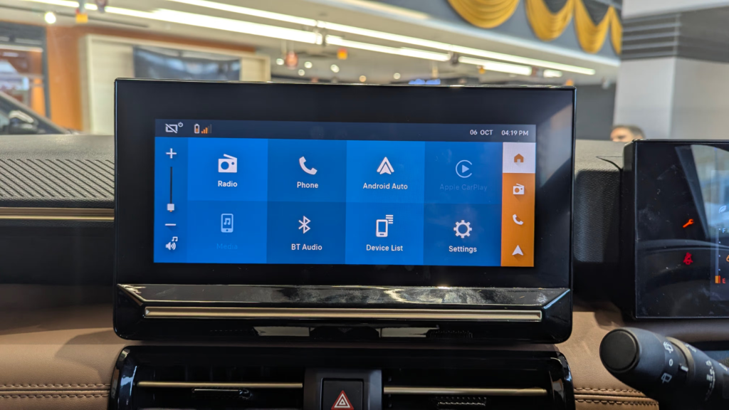 I Tried the New Android Auto Redesign