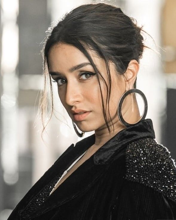 શ્રદ્ધા કપૂર: ટેલેન્ટ, સાદગી અને સફળતાની સંપૂર્ણ કહાણી