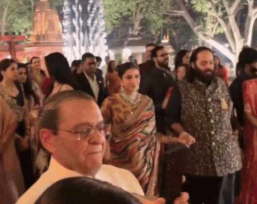 સાસુ સાથે રાધિકા અંબાણીનો ઠાઠ-માઠ: સબ્યસાચીની સાડી અને કરોડાનાં ઘરેણાં ચર્ચામાં