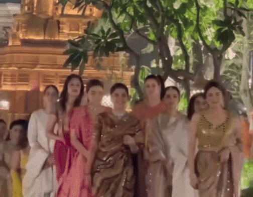 સાસુ સાથે રાધિકા અંબાણીનો ઠાઠ-માઠ: સબ્યસાચીની સાડી અને કરોડાનાં ઘરેણાં ચર્ચામાં