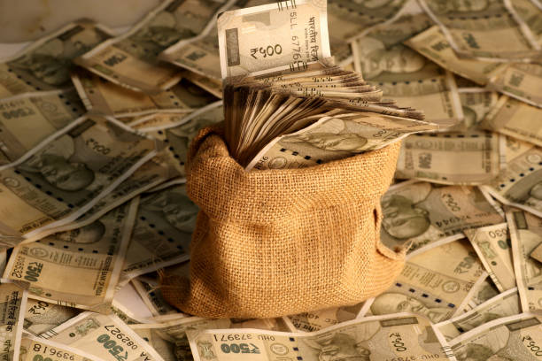 મહિનાના અંતમાં પૈસા બચાવવાના 5 ‘No-Spend’ ચેલેન્જ રસ્તા