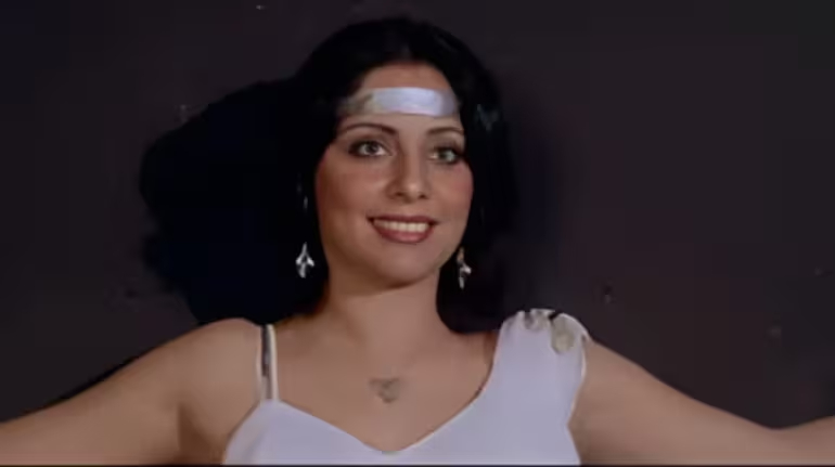 દિગ્ગજ અભિનેત્રી મધુ મલ્હોત્રાનું નિધન