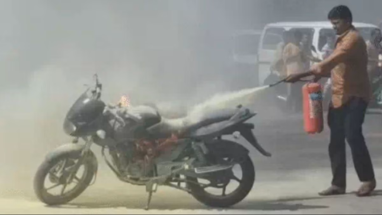 Vadodara Bike Fire