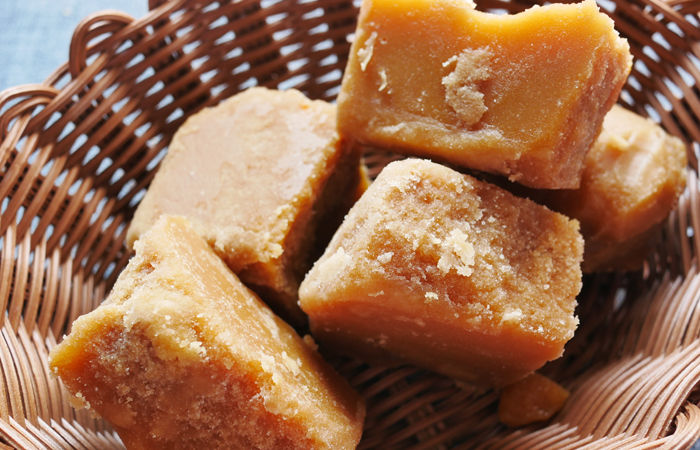 અસલી અને નકલી ગોળ ઓળખવાની સરળ રીત